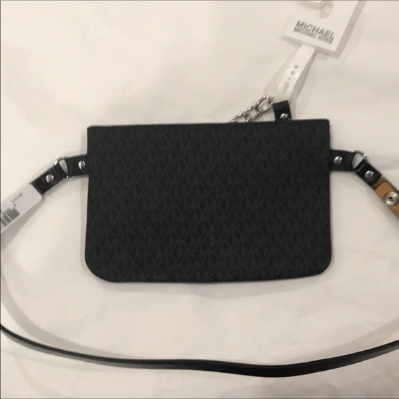 Michael Kors Bag on Belt - Picture 3 of 3